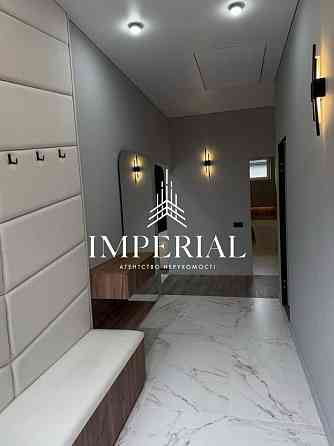 Продаж Будинок 5-кімнатний на вул. Садова Київ