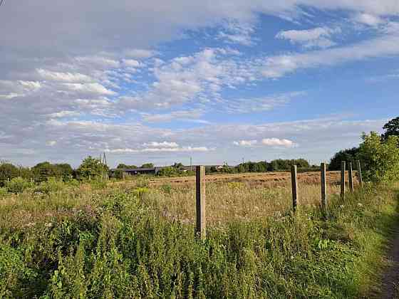 Продаж земельної ділянки 67 соток Khodoriv