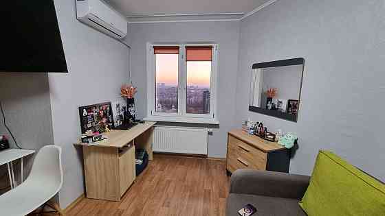 Оренда Квартира 1-кімнатна, 22/24 поверх на Юлії Здановської вул. (Ломоносова),, 85-а Kiev