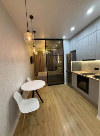 Продаж Квартира 1-кімнатна на ул. Фонтанская дорога, 25 Одесса