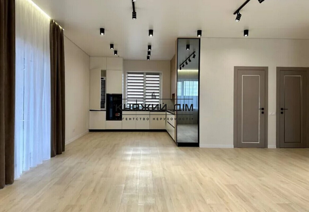 Продаж 1-поверхового будинку з ділянкою на 5.2 сотки, 120 кв. м, м. Буча. № 2211738 Буча - фото 1