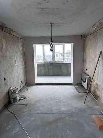 Продаж Квартира 4-кімнатна, 9/9 поверх на Воронцова пр., 77 Dnipro