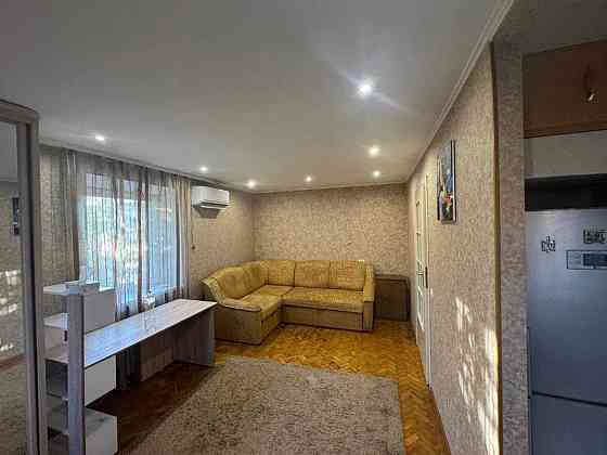 Оренда Квартира 1-кімнатна, 4/5 поверх на Дорогожицька, 16 Київ