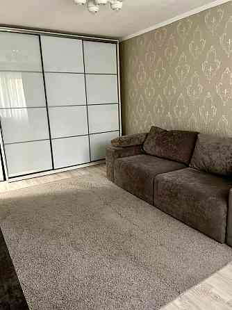 Оренда Квартира 2-кімнатна, 4/10 поверх на вул. Тростянецька, 6 Київ