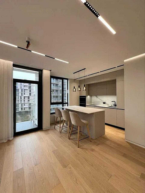 Продаж Квартира 2-кімнатна, 5/7 поверх на Салютна вул., д. 2б Київ - фото 7