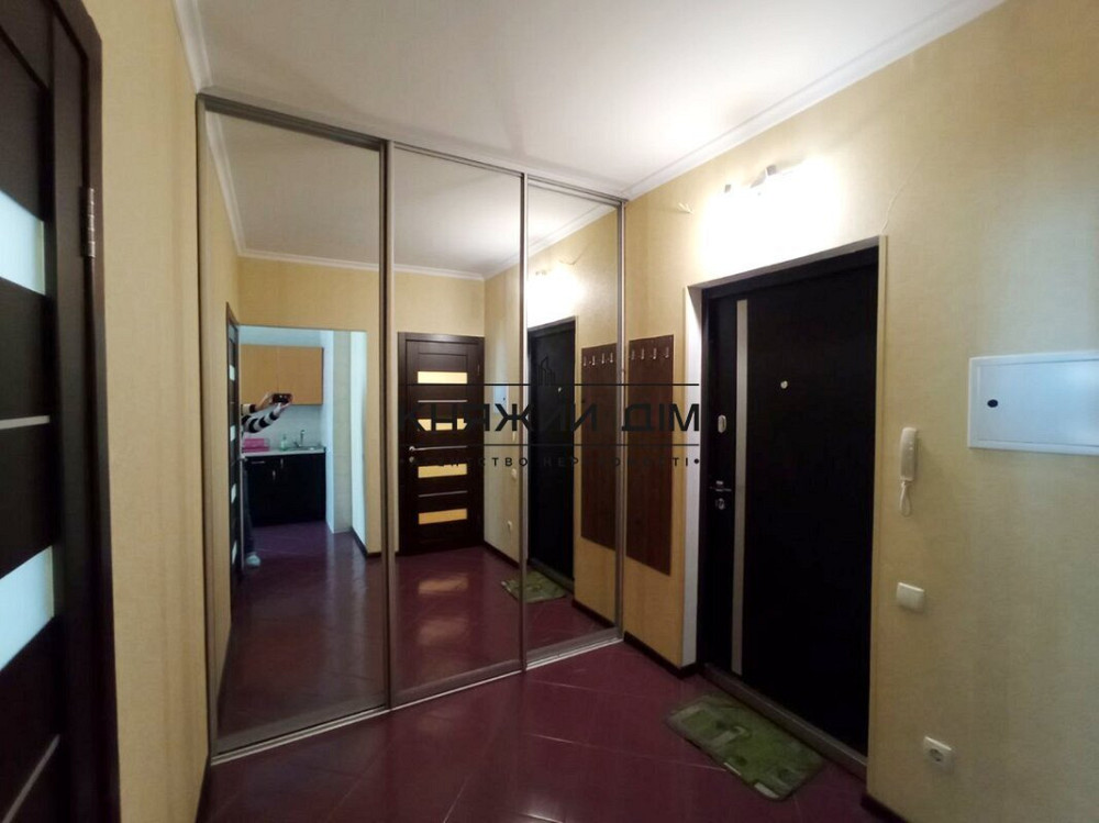 Оренда Квартира 1-кімнатна, 16/18 поверх на Светлая ул. Киев - изображение 5