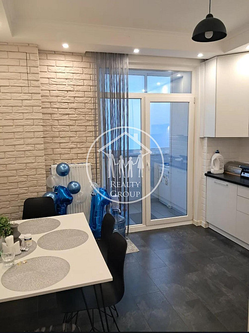 Продаж Квартира 2-кімнатна, 2/10 поверх на Угорська Львів - фото 4