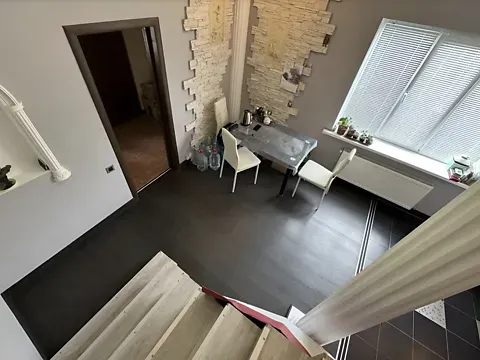 Продаж 2-поверховий   71.6 кв.м 2 кімн. на Поперечна 9-а вулиця 8А Миколаїв - фото 7