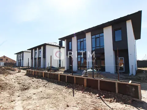 Продаж 2-поверховий   95 кв.м 4 кімн.   - фото 11