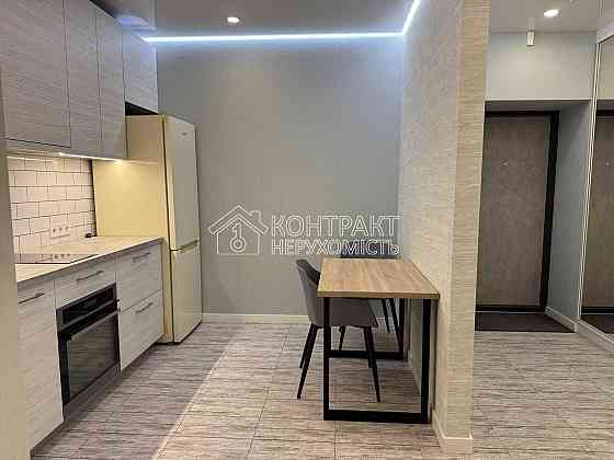 Продаж Квартира 2-кімнатна, 13/16 поверх на вул. Домобудівельна Харьков