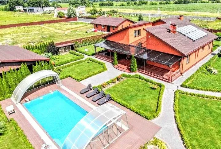 219 Котедж з басейном подобово Бориспіль - фото 1