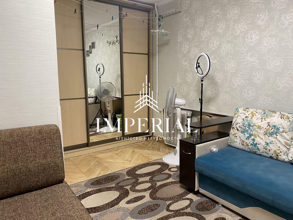 Продаж Квартира 1-кімнатна, 6/9 поверх на вул. Половецька Киев - изображение 1