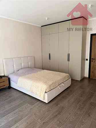 Продаж Квартира 2-кімнатна, 2/8 поверх на Перемоги Uzhhorod