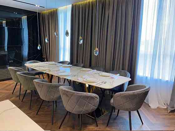 Продаж Квартира 2-кімнатна, 25/25 поверх на Глибочицька вул., д. 73-79 Киев