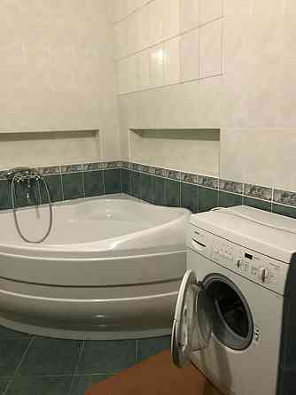 Оренда Квартира 4-кімнатна, 4/16 поверх на Вишняківська, 13 Київ