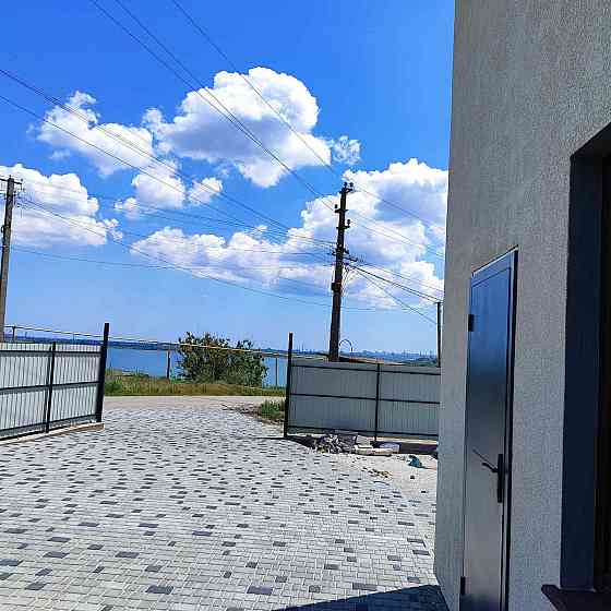 Продаётся новый.2х этажный дом в с. Нерубайское. Нерубайське