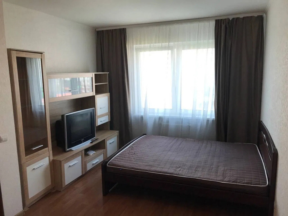 Оренда Квартира 1-кімнатна, 8/25 поверх на вул. Софії Русової, 5Б Київ - фото 1