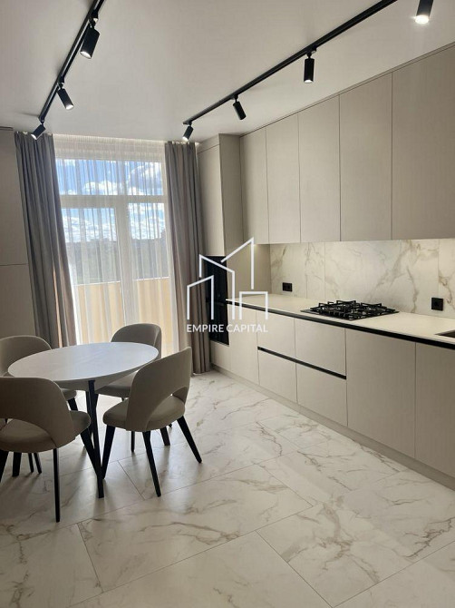 Продаж 2к Квартира 68 кв.м Угорська вул. Львов - изображение 3