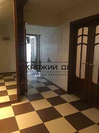 Пропонується на продаж 3 кімнатна квартира в Деснянському р-н Код:21145780 Kiev