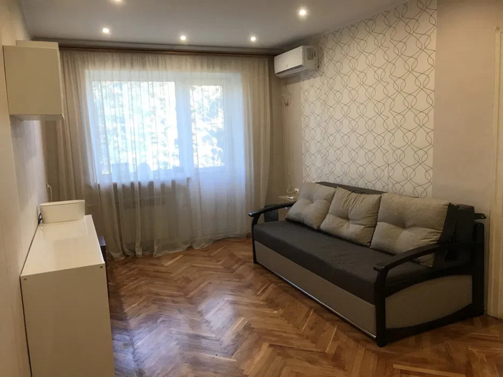 Оренда Квартира 2-кімнатна, 3/5 поверх на Янгеля, 2а Киев - изображение 2