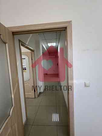 Оренда приміщення вільного призначення на Митна поверх - 2/3 Uzhhorod