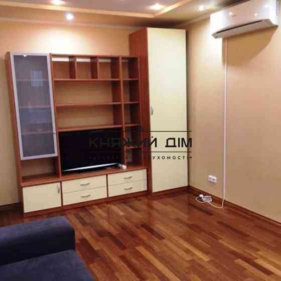 Оренда Квартира 2-кімнатна, 12/16 поверх на Коперника ул. Київ