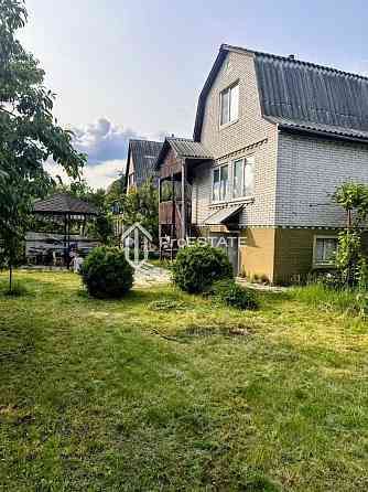 Продаж Будинок 3-кімнатний на вул. Озерна Kiev