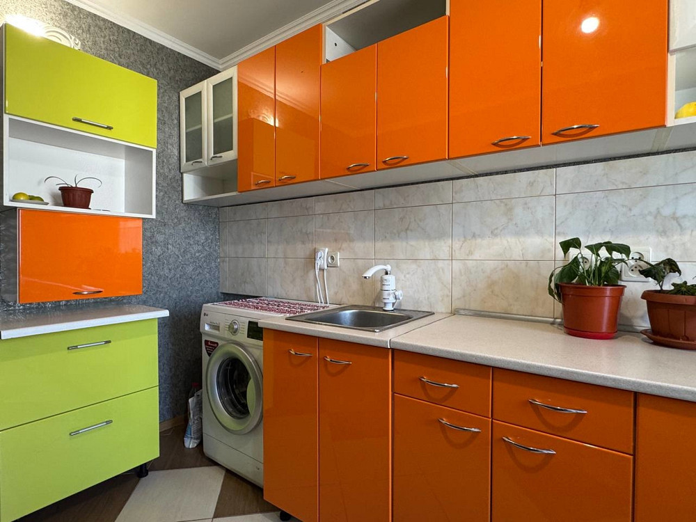 Продаж Квартира 3-кімнатна, 8/9 поверх на 8 Марта ул., 17 Дніпро - фото 9