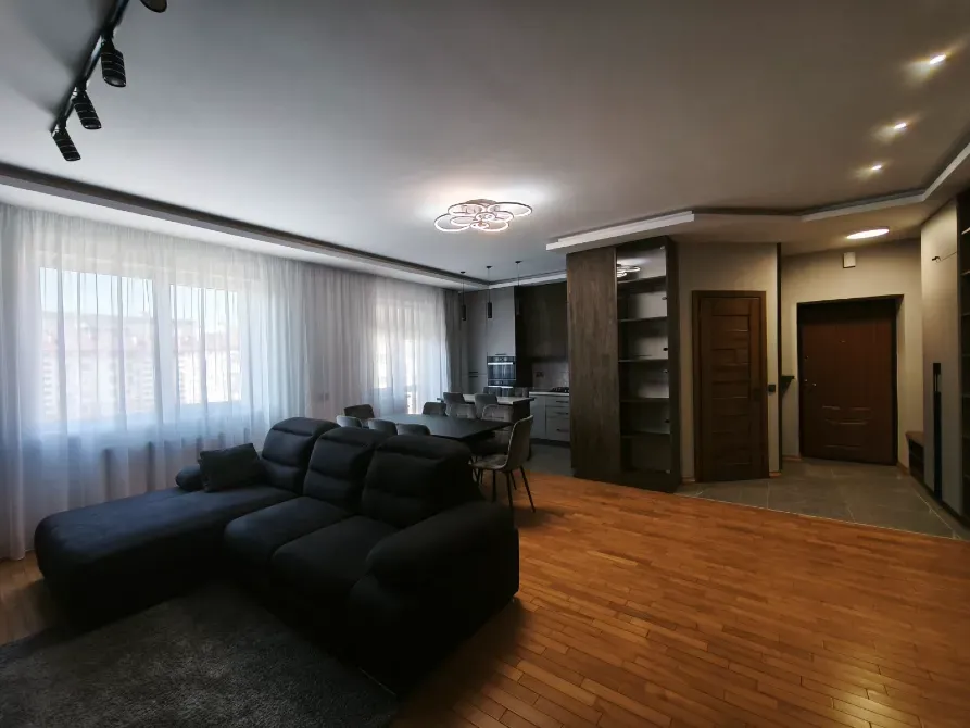 Продаж 4к Квартира 143 кв.м Тлехаса 10 Ужгород - фото 3