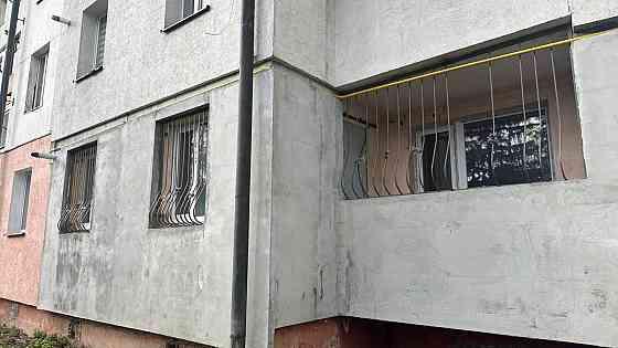 Продаж Квартира 2-кімнатна, 1/5 поверх на Визволителів Маріуполя Надвірна