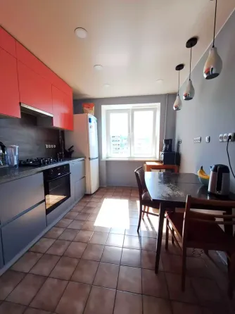 Продажа 2 комнатной в кирпичном доме на Таирова. Ак. вильямса Одеса