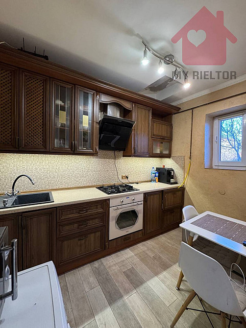 Продаж будинку по вул. Джамбула! Uzhhorod - photo 1