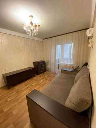 Оренда Квартира 1-кімнатна, 3/9 поверх на Героїв полку Азов, 28-б Київ