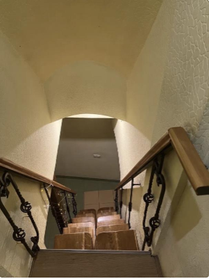 Продам 3х комнатную  в центре. Одесса