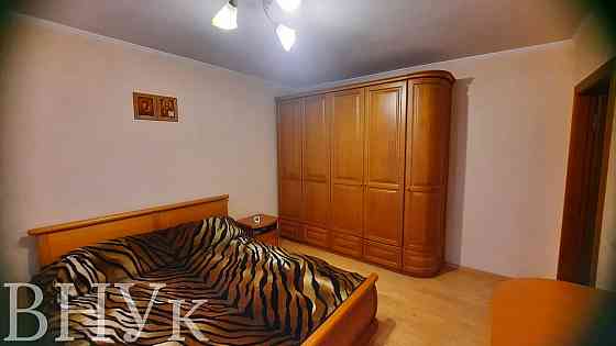 Продаж Квартира 3-кімнатна, 1/6 поверх на Конякіна Луцьк