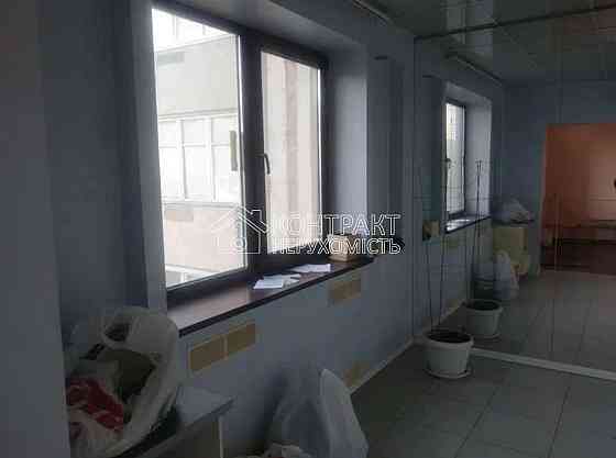 Продаж Квартира 4-кімнатна, 8/16 поверх на вул. Краснодарська Харків