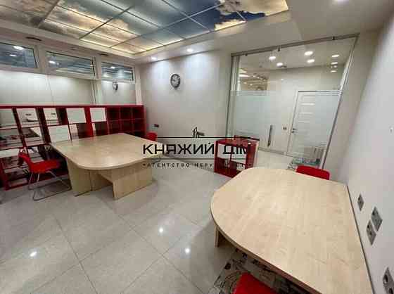 Оренда офісне приміщення на Щорса ул. поверх - 1/22 Kiev