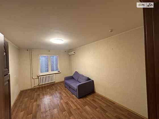 Продаж Квартира 1-кімнатна, 19/25 поверх на Урловская, 38А Киев