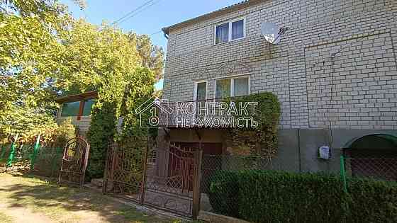 Продаж Будинок 4-кімнатний на вул. рибацька 