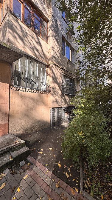 Продам 6  комнатную квартиру на Таирова Одеса - фото 3