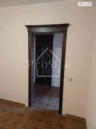 Продаж Квартира 2-кімнатна, 15/25 поверх на Вінграновського Миколи вул., 2 Київ