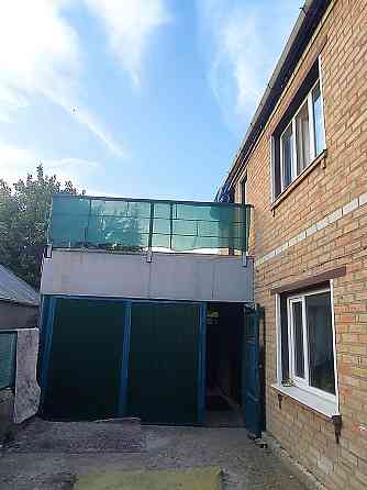 Двоповерховий будинок Кропивницький