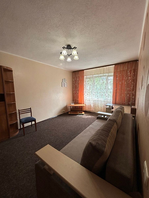 Оренда Квартира 1-кімнатна, 3/9 поверх на Прирічна, 17-В Київ - фото 1