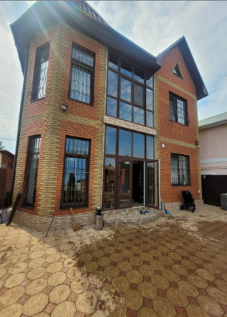 Дом с ремонтом на Вузовском. Odessa