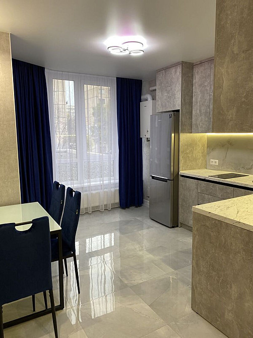 Продаж Квартира 1-кімнатна, 2/12 поверх на Академика Глушко проспект Одеса - фото 2