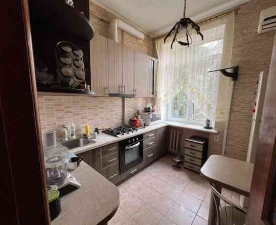 3-х ком. сталинка в центре - ул. Коблевская Одесса