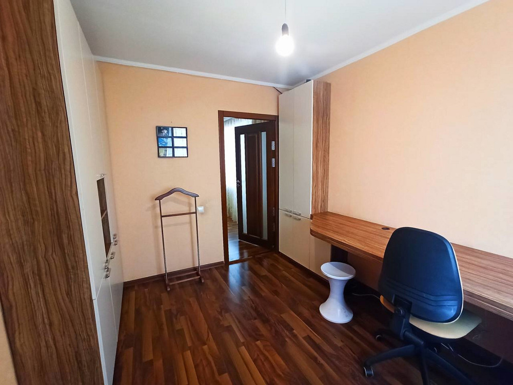 Продаж Квартира 4-кімнатна, 9/9 поверх на Строителей, 12 Дніпро - фото 8