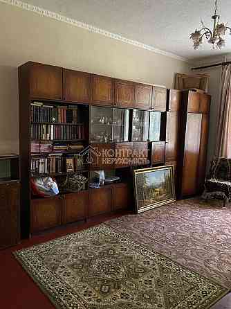 Оренда Квартира 3-кімнатна, 1/2 поверх на вул. Привокзальна Харків