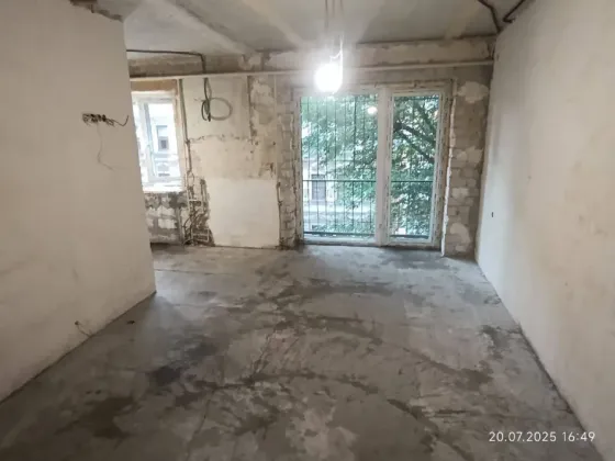 Продам 2 комнатную центр, Dnipro