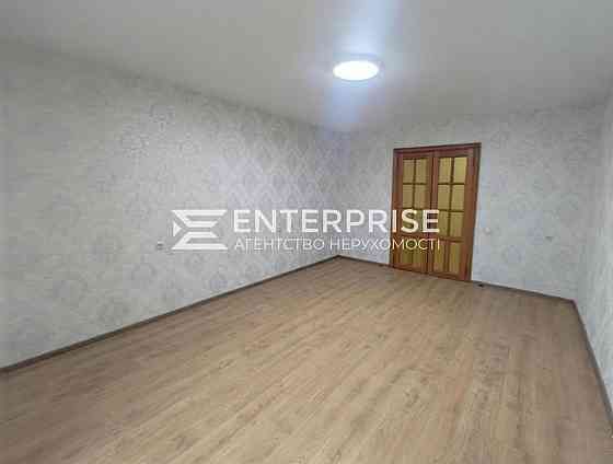 Продаж Квартира 4-кімнатна, 2/13 поверх на вул. Лобановского Киев